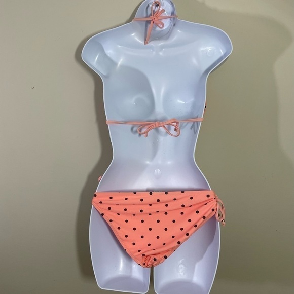 Hot water junior sz. bikini top is small  bottom is lg melon with gray dots - Picture 3 of 12